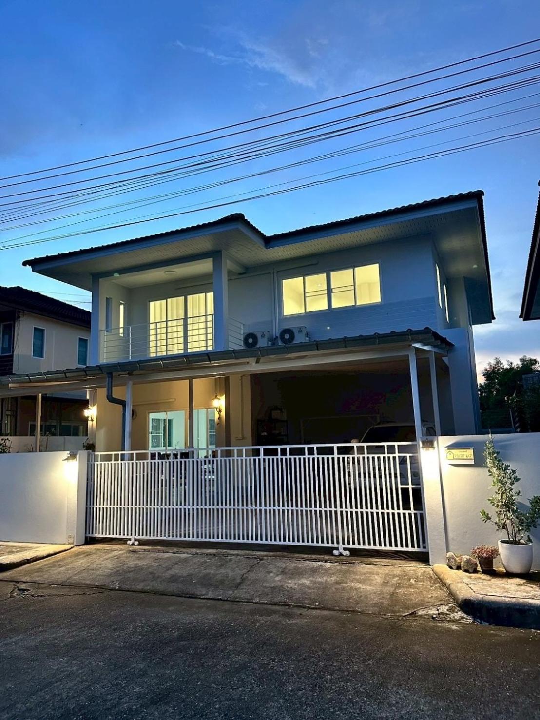 White Haven - Homestay For Ladies, Couple, Family Chanthaburi Exterior foto